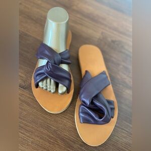 Sseko Purple and Tan Sandals Minimalist Design